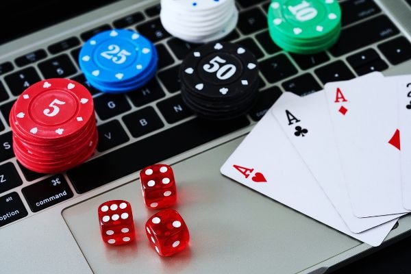 fa777 casino section showing live dealer baccarat and slot games for Philippines players